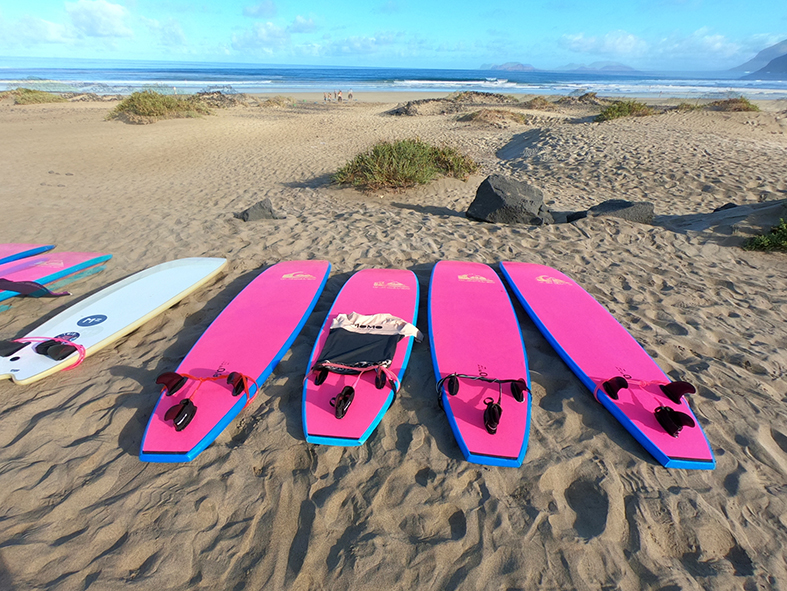 surfando a Lanzarote