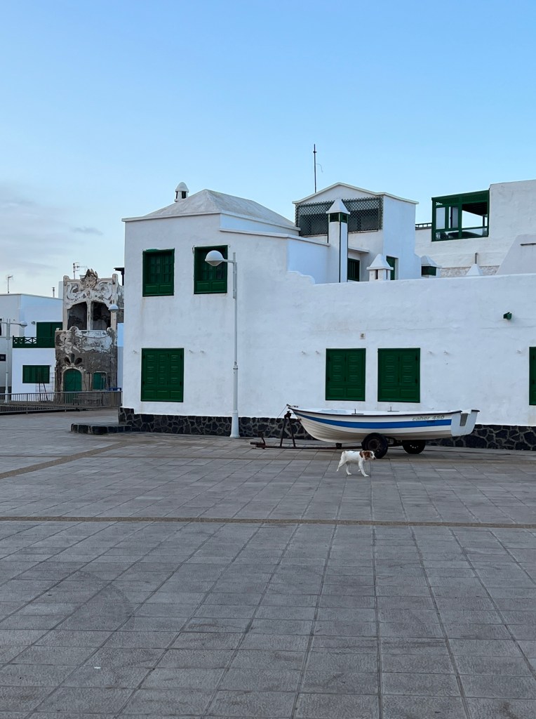 surfando a lanzarote